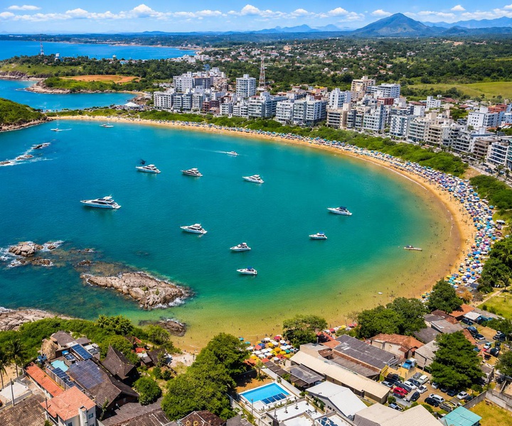 Praia de Peracanga